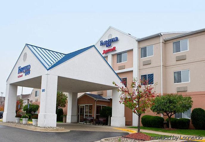 Fairfield Inn & Suites Lansing West Delta Center Township Экстерьер фото